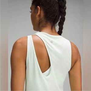 NWT Lululemon Shoulder Cut-Out Yoga Tank Top (Kohlrabi Green) Sz 2